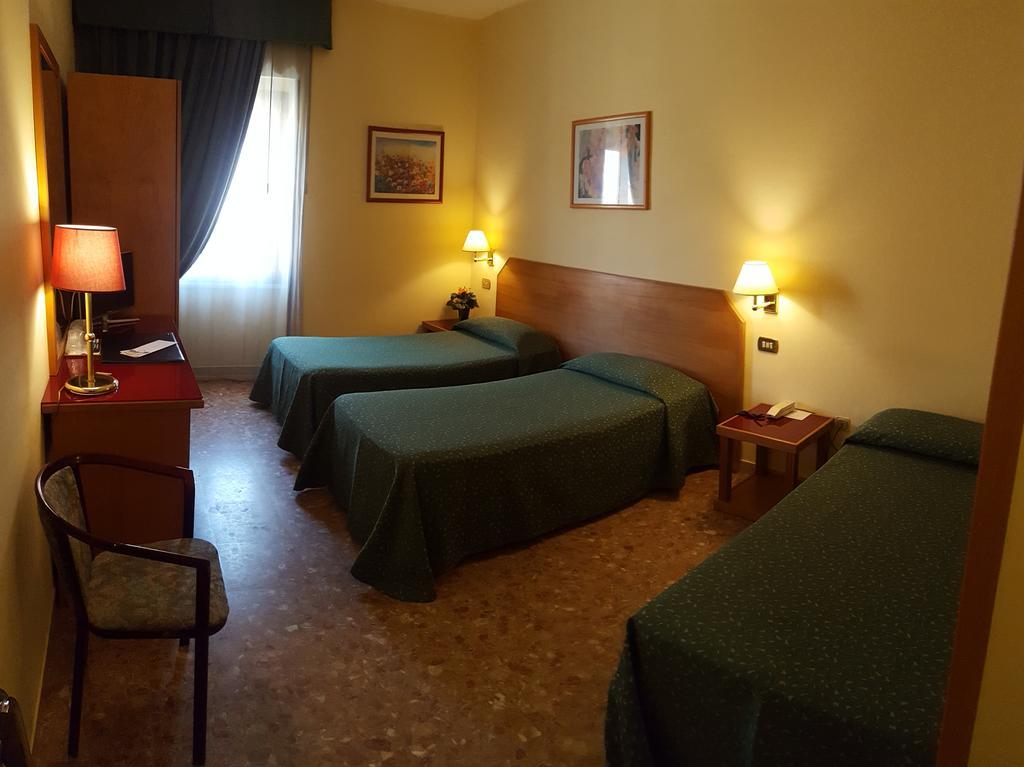 Nuovo Albergo Chieti Exterior foto